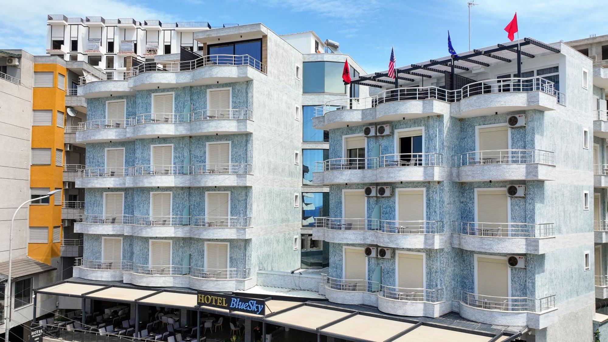 Hotel Blue Sky Sarande Ngoại thất bức ảnh