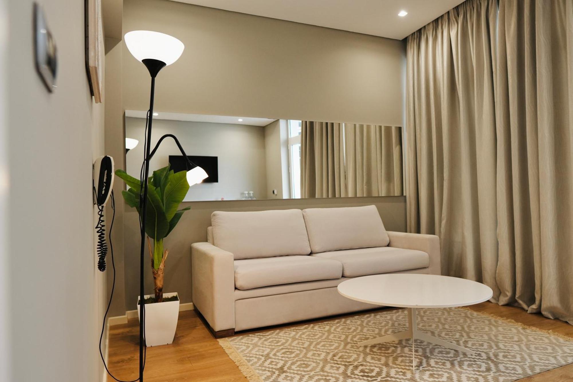 Hotel Blue Sky Sarande Ngoại thất bức ảnh
