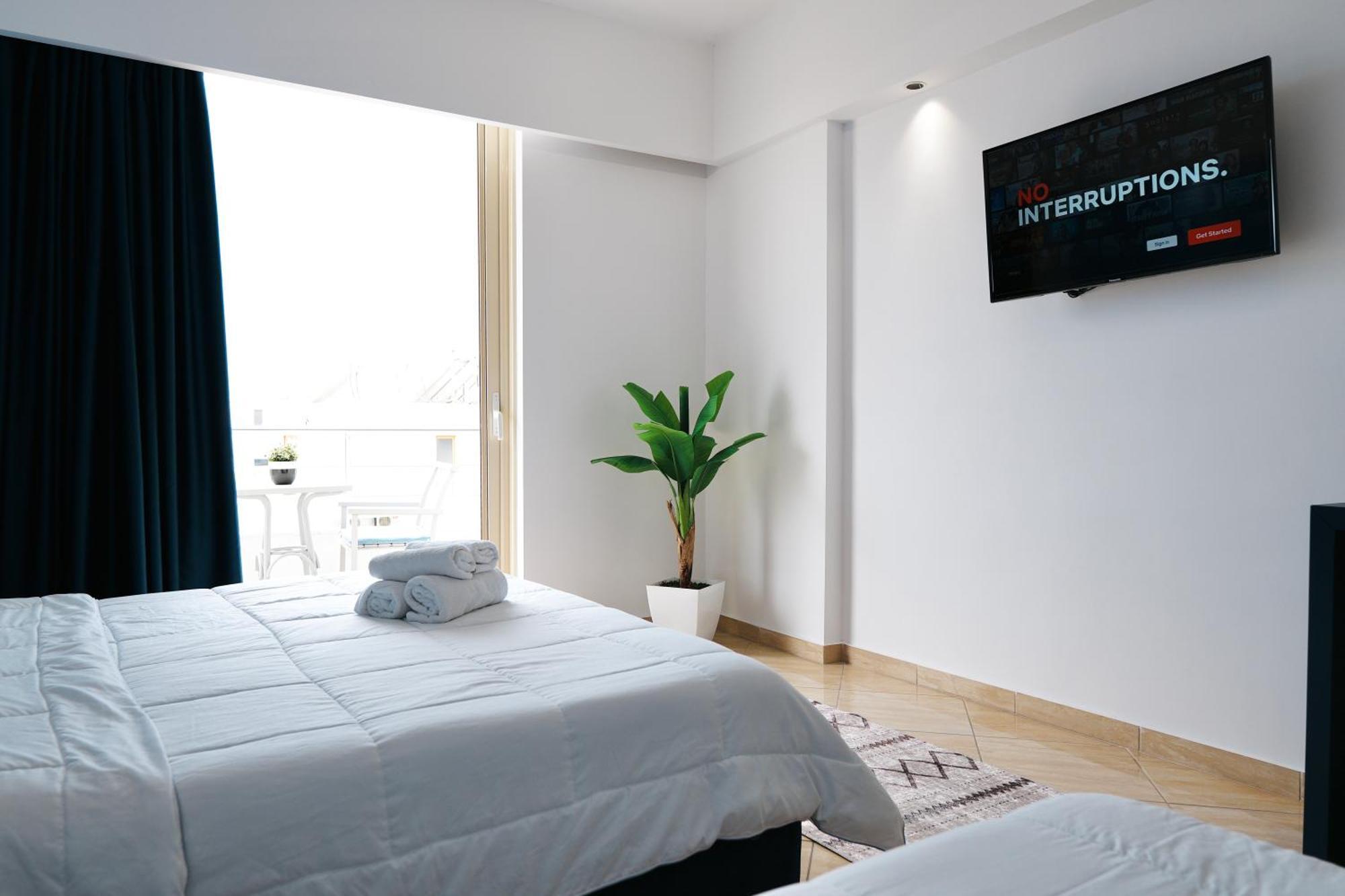 Hotel Blue Sky Sarande Ngoại thất bức ảnh