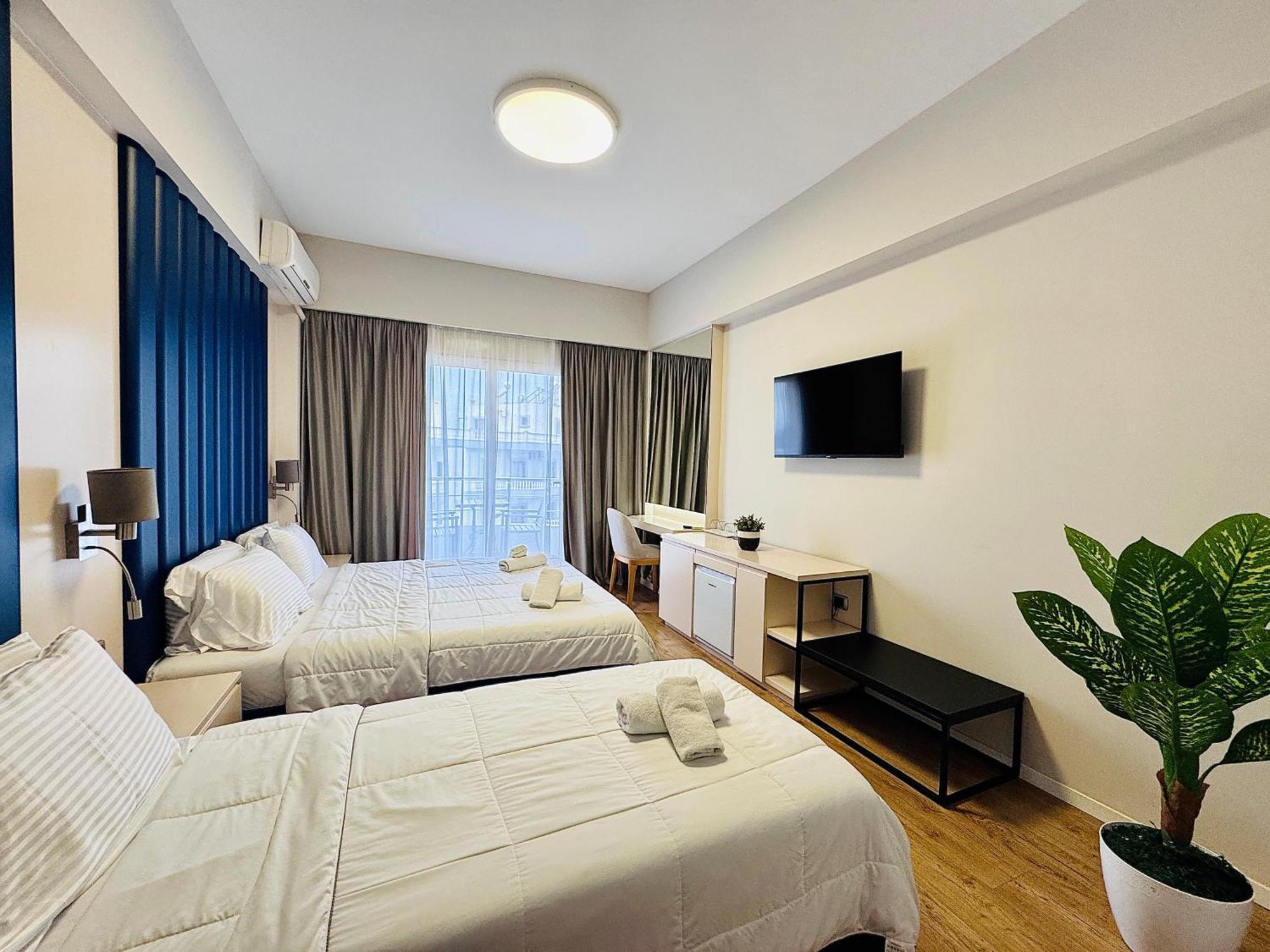 Hotel Blue Sky Sarande Ngoại thất bức ảnh