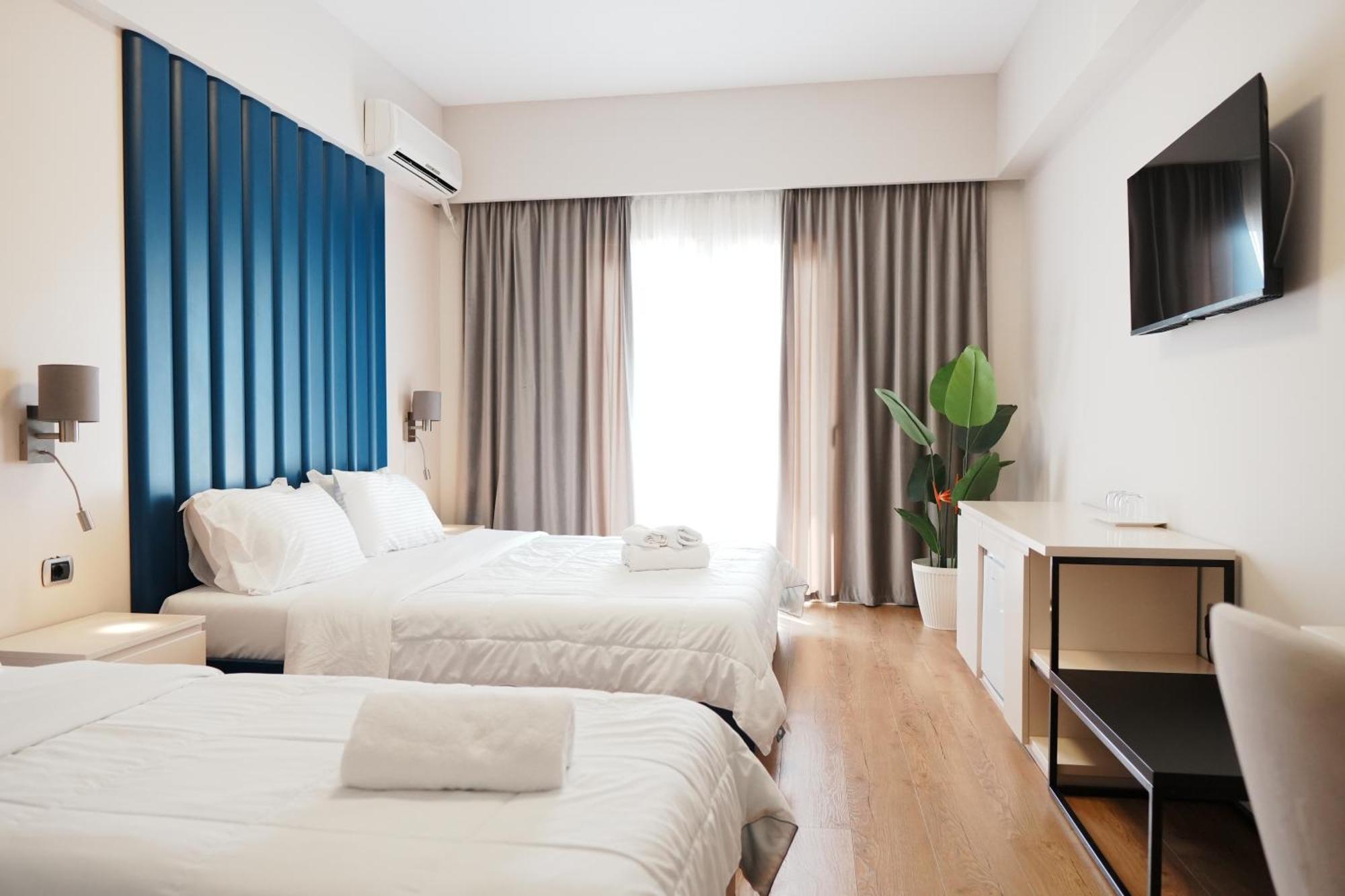 Hotel Blue Sky Sarande Ngoại thất bức ảnh