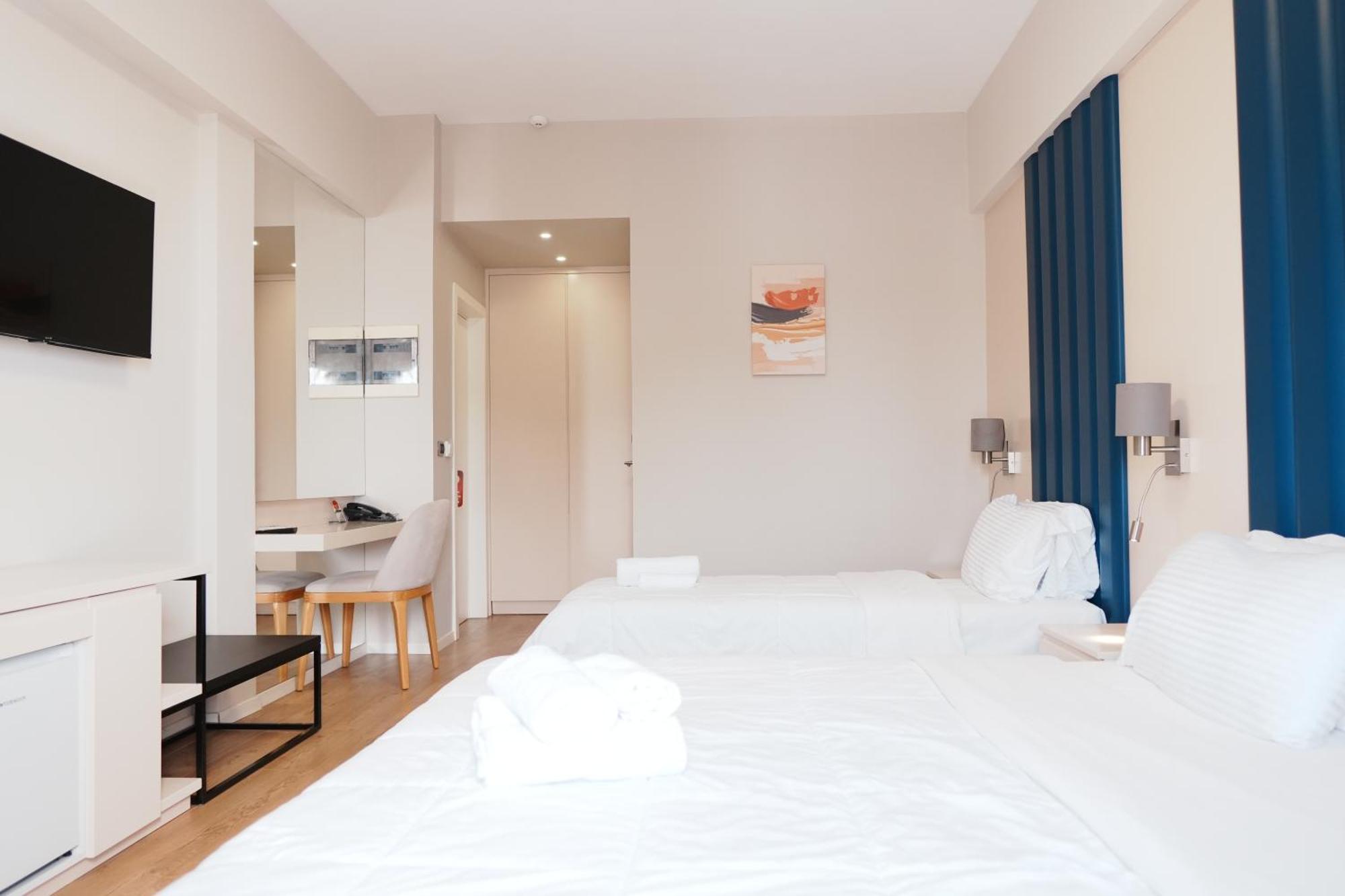 Hotel Blue Sky Sarande Ngoại thất bức ảnh