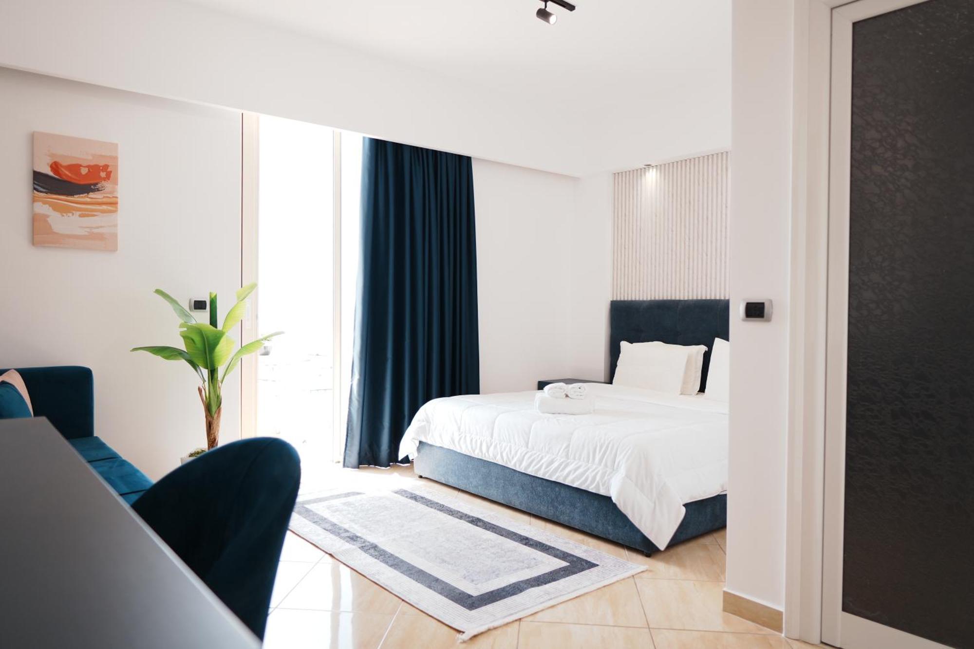 Hotel Blue Sky Sarande Ngoại thất bức ảnh